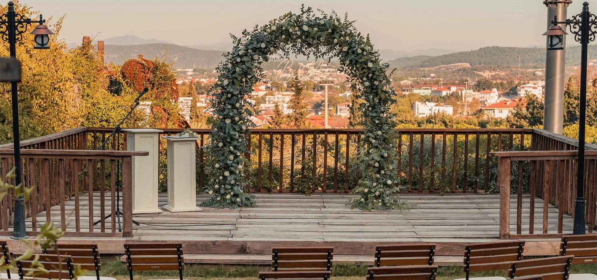 https://www.urlasahne.com.trİzmir de Düğün, kaliteli düğün organizasyonları